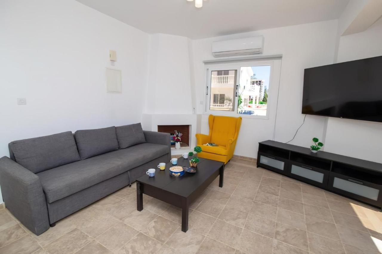 Villa Suncity Boutique Beachfront Ayia Napa Eksteriør billede