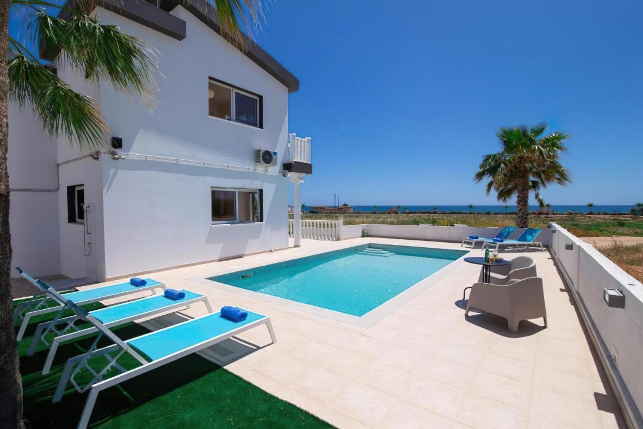 Villa Suncity Boutique Beachfront Ayia Napa Eksteriør billede