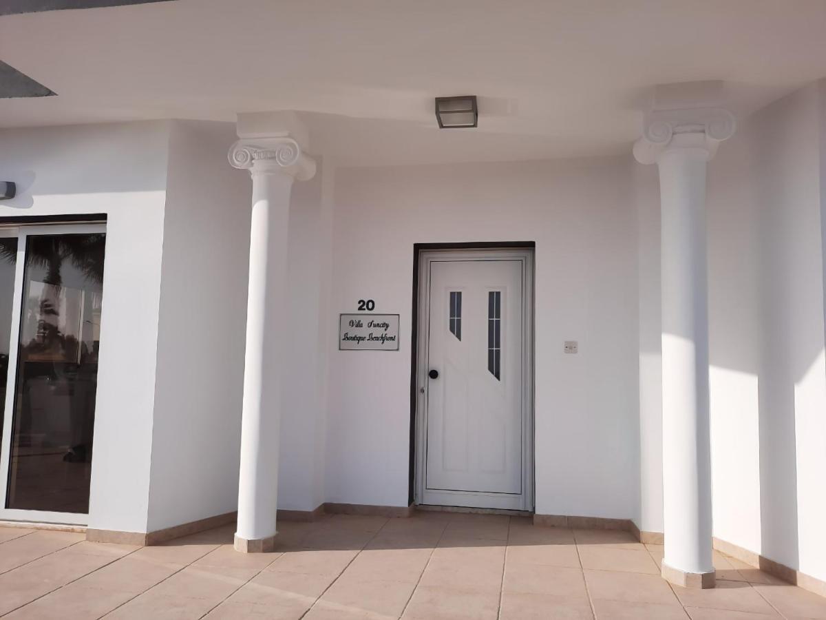 Villa Suncity Boutique Beachfront Ayia Napa Eksteriør billede