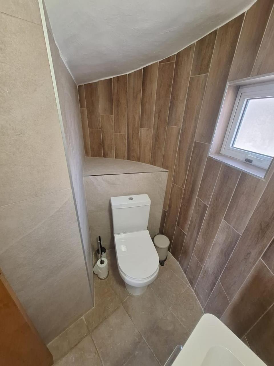 Villa Suncity Boutique Beachfront Ayia Napa Eksteriør billede