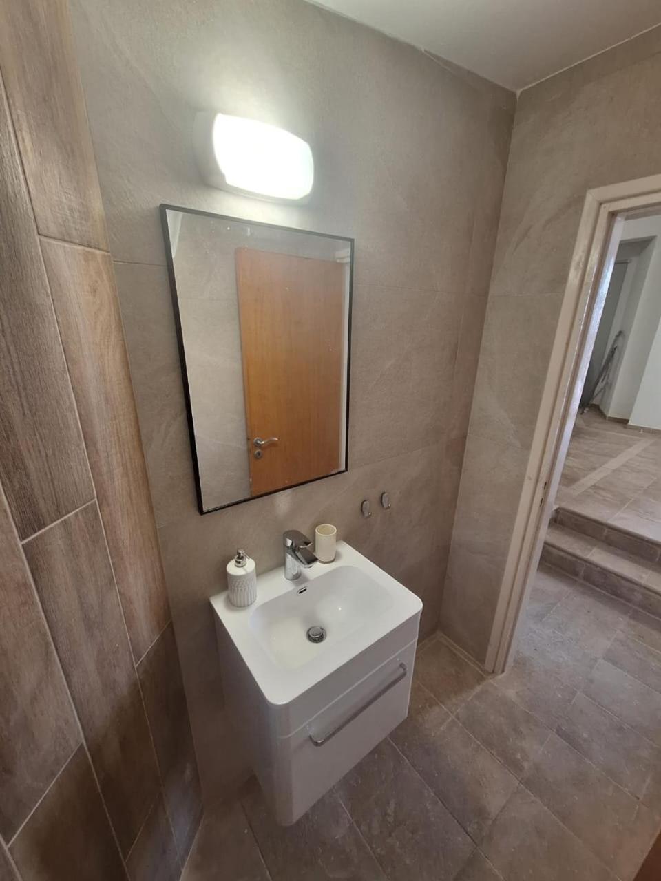Villa Suncity Boutique Beachfront Ayia Napa Eksteriør billede